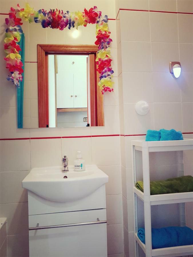 Cosy Studio Apartment In Torrevieja Esterno foto